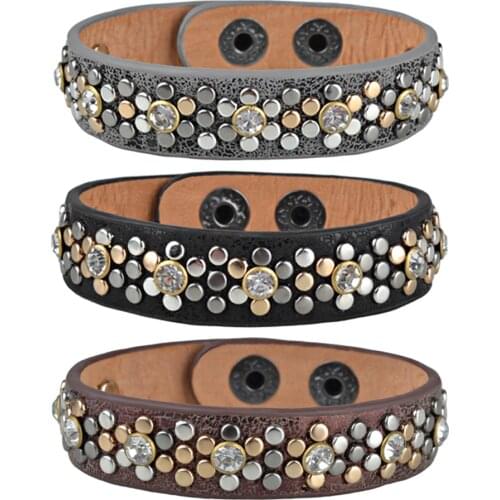 Kirykle 2018 New Women Jewelry Leather Bracelets Brand Fashion Punk Wide Rivet Cuff Bracelets & Bangle for Women Accessory