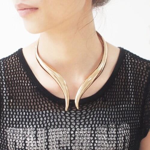 UKMOC Punk Jewelry Snake Shape Big Alloy Torques Collar Statement Necklace Women Fashion Maxi Choker Necklaces Collier