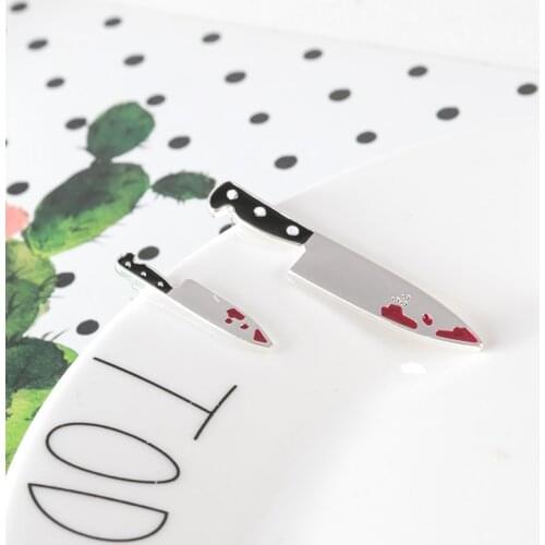 Punk Girl Harajuku Killer Broadsword Earrings Small Male Bloody Knife Asymmetric Stud Earrings Jewelry Accessories Trendy 2020