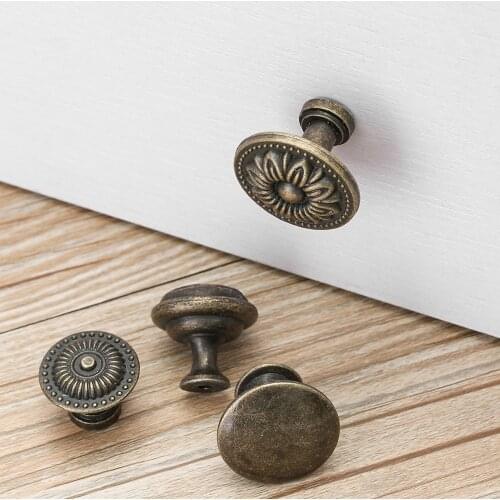 2 Pcs Antique Pull Handles Round Shape Cabinet Pulls Retro Drawer Knob Wardrobe Pulls Door Furniture Handle Hardware Fittings