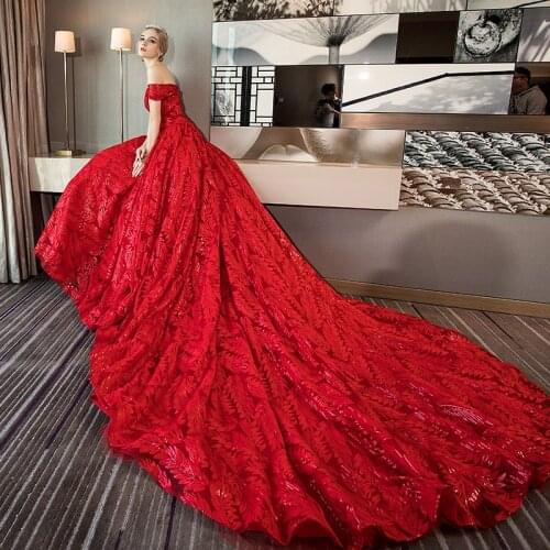 2020 Wedding Dresses Long Train Sweetheart Elegant Bride Married Pregnant Women Red Plus Size Bride Luxury Lace Off The Shoulder
