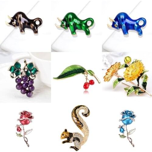 Squirrel Rose Flower Cherry Grape Bee Pumpkin Brooch Collar Brooch Animal Badge Jewelry Girl Brooches