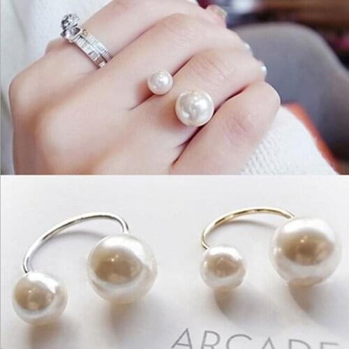 Elegant Womens Ring Street Shoot Accessories Imitation Pearl Size Adjustable Opening Rings For Women Famous Jewelry