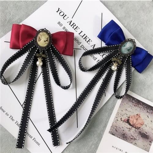 New Vintage Fabric Bow Tie Brooch Beauty Head Bowknot Collar Pins Shirt Cravat Brooches for Women and Men Jewelry Accessories