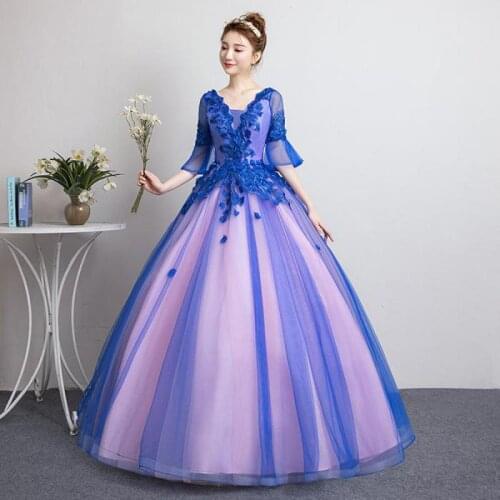 Elegant V-neck Formal Quinceanera Dresses Half Sleeve Ball Gown Luxury Sequin Applique Party Prom Dress Vestidos De Quinceaneras