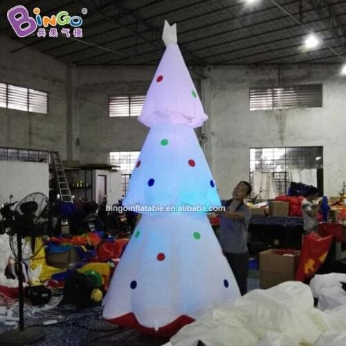 Hot Sale 3 meters standing type inflatable christmas tree with LED lights for event decoration / tree balloon toys for display