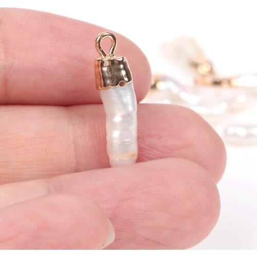 Volarsueno Vintage Pendants