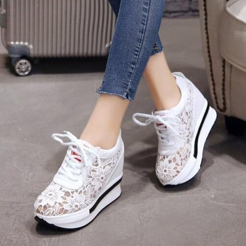 LaSiTing 2020 Summer New Hot Sales Lace Breathable Sneakers Women Comfortable Casual Woman Platform Wedge Women Shoes