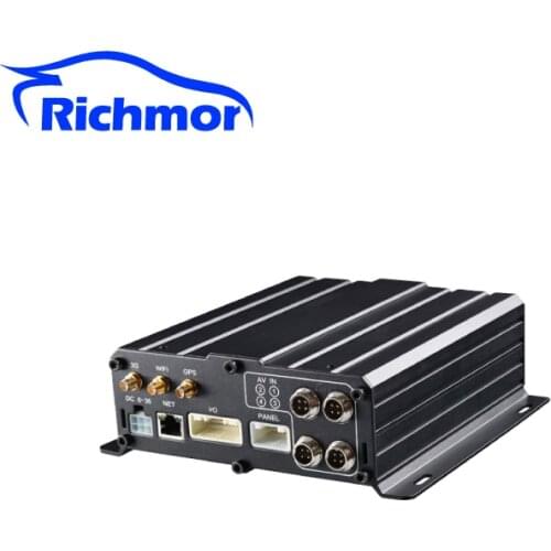 AHD HDD Digital Video Recorder 8 Channel Bus Passenger Car MDVR Hybrid DVR With People Counter