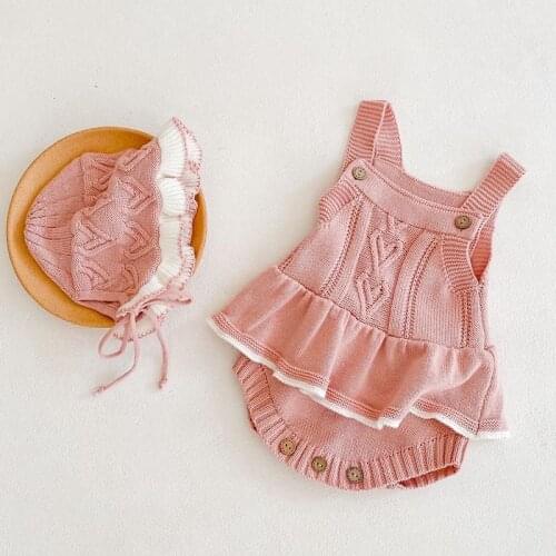 Spring Baby Girl Knitted Clothes Newborn Girl Bodysuit Set Sleeveless Strap Jumpsuit With Girls Knitted Hat Outfits