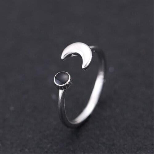 Beautiful Exquisite Female Personality Fashion 925 Sterling Silver Jewelry Moon Black Epoxy Retro Opening Rings SR207