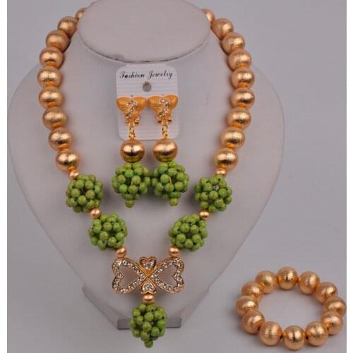 Fashion Nigeria Bride Jewelry Necklace Set Dubai Gold African Wedding Beads Pale Green Jewelry Set