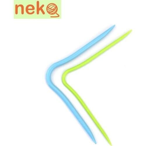 NEKO Plastic Curved Double Pointed Cable Needle