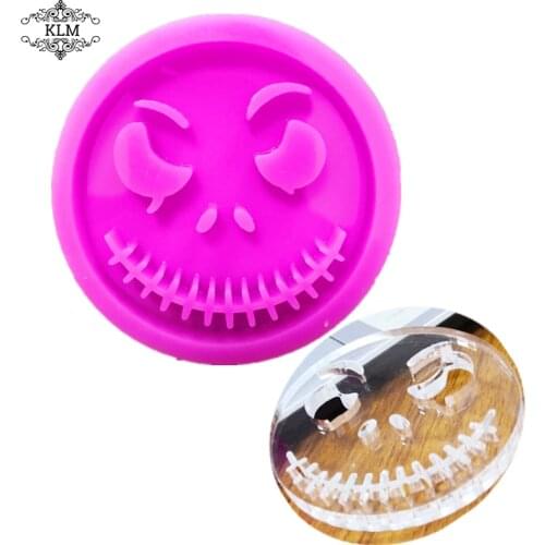 Halloween ghost face silicone mold keychain mold epoxy resin mold DIY pendant jewelry keychain dog tag crafts KLM