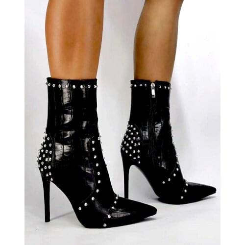 Black Stone Leather Rivets Studs Pointed Toe Boots Gladiator Thin High Metal Spikes Ankle Boots Woman Motorcycle Boots