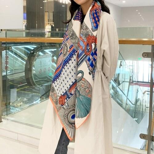 2021 New luxury spring women scarf high-quality shawl silk fashion scarf beach sun protection bag turban scarf 130cm * 130cm