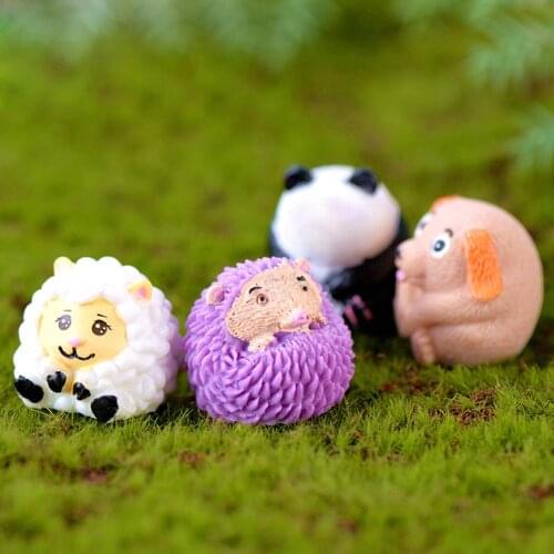 Dog Hedgehog Miniature Landscape Ornament Figurine Statue DIY Accessories Doll Model Landscape Furnishing Gift Home Garden Decor