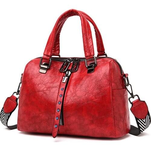 Winter womens handbag high quality PU Messenger bag new discount womens shoulder bag large capacity waterproof 2019 bags