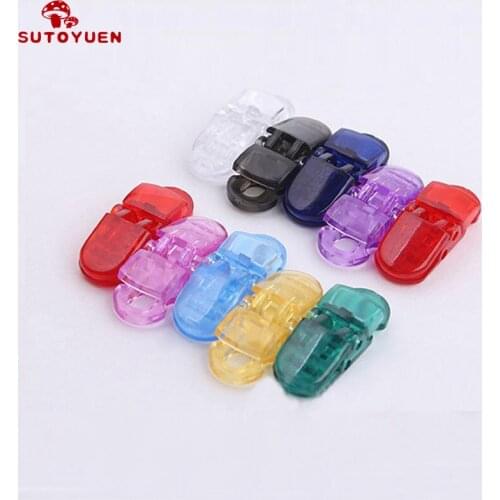 Sutoyuen 2019 New Arrival 500pcs 5mm Transparent Plastic Pacifier Clips Attache Sucette Soother Holder For Baby Nipple Chain