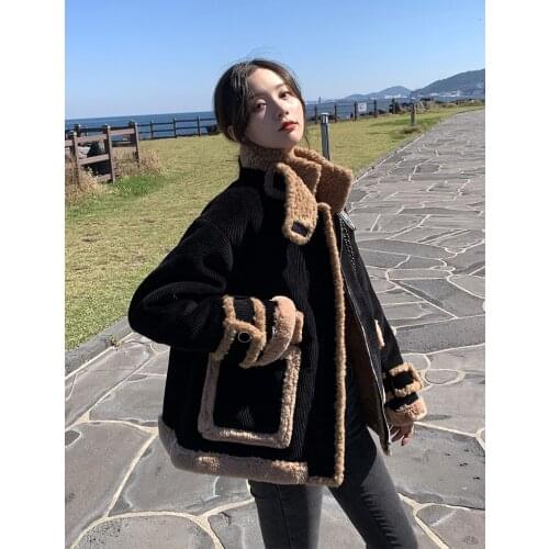 Women 2021 Autumn Winter Fashion Jacket Vintage Faux Lamb Wool Fur Jackets Female Corduroy Casual Motorcycle Casual Outwear Y350