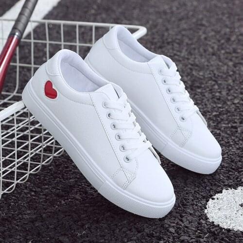 2019 Autumn Woman Shoes Fashion New Woman PU Leather Shoes Ladies Breathable Cute Heart Flats Casual Shoes White Sneakers