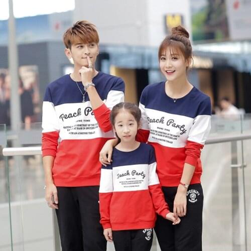 Parent-child outfit in the autumn of 2018 the new childrens clothing and qiu dong special stitching fleece family pack suits