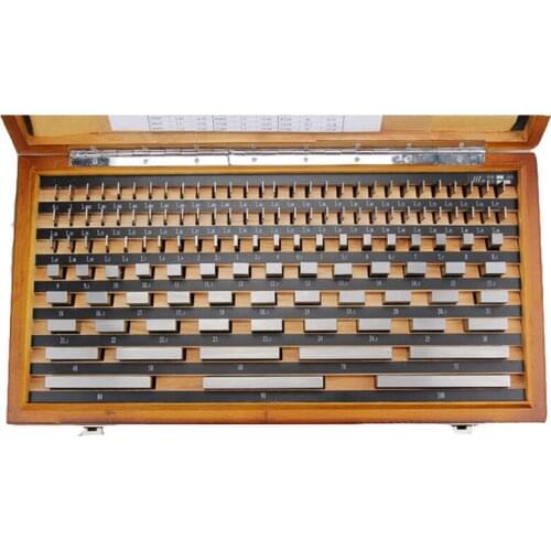 Eighty-five large single angle block sets for metric micrometer calipers Jacket block 38 -1 level