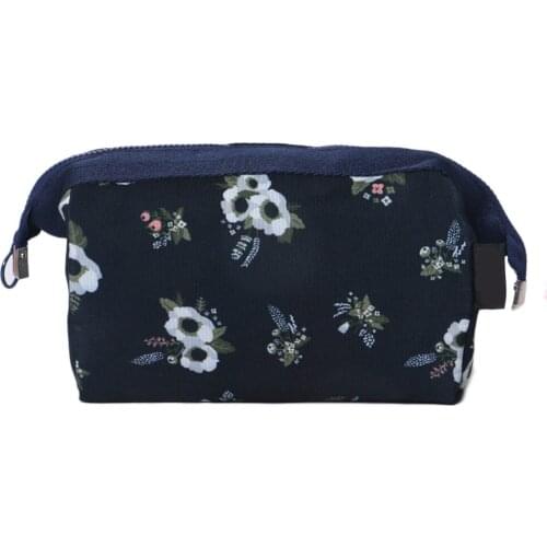 Travel Cosmetic Bag Waterproof Women Makeup Bag Hand Holding Make Up Handbag Organizer Storage Pouch Toiletry Wash Bags