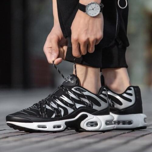 2020 Winter new Elastic sole shoes for mens jogging casual Shoes men Breathable trainers