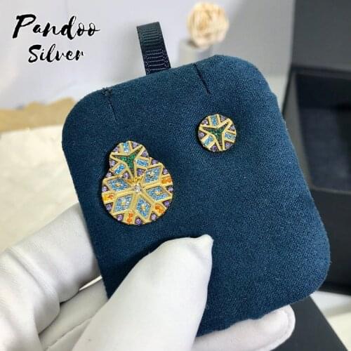 OULIANBAO Stud Earrings