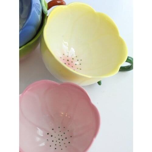 Hand-painted glaze under the color ceramic flower shape Irregular tea coffee cup