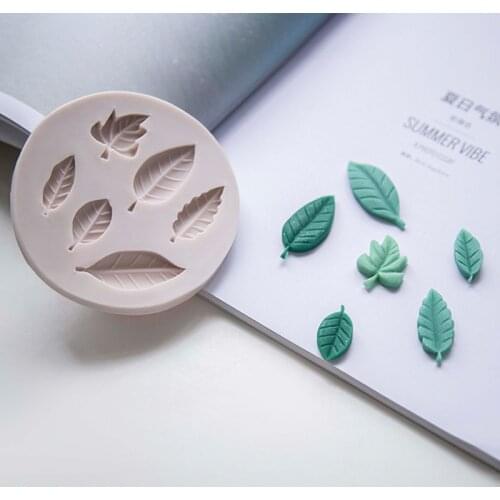 DIY Soap Leaf Shape Cake Silicone Fondant Mold Aromatherapy Wax Plaster Molds for Car Pendant Decoration Cake Decorating Tool