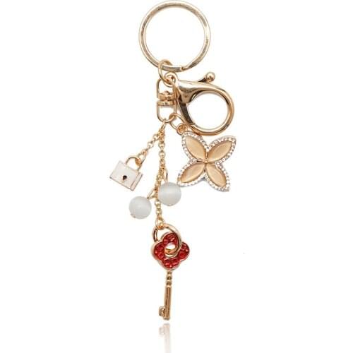 Key And Lock Pearl Flowers Combination Keychain брелок для ключей Original Keychains Anime Romantic Combination Keychains