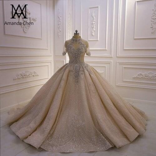 Robe mariee High Neck Short Sleeves Lace Appliqued Champagne Wedding Dress