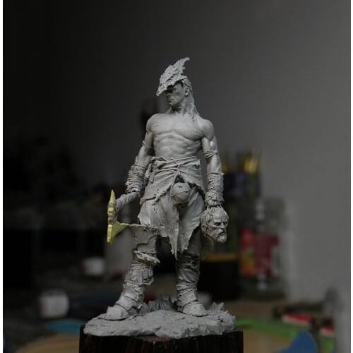 1/24 ancient man warror with axe stand Resin figure Model kits Miniature gk Unassembly Unpainted