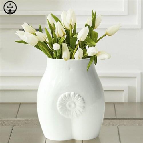 Bao Guang Ta Decorative Vases