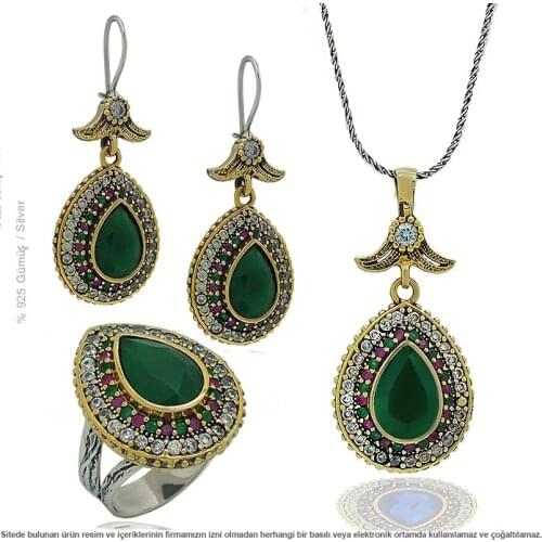 Authentic Tumbled Design Drop Triple Set