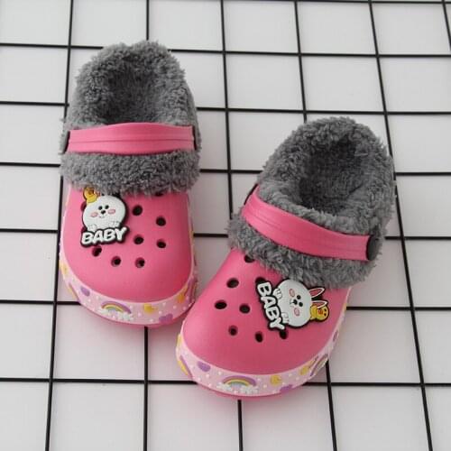 Girl Winter Clogs Warm Fur Childrens Indoor Shoes Hole Mules Children Plus Velveteen Girl Home Cotton Slippers