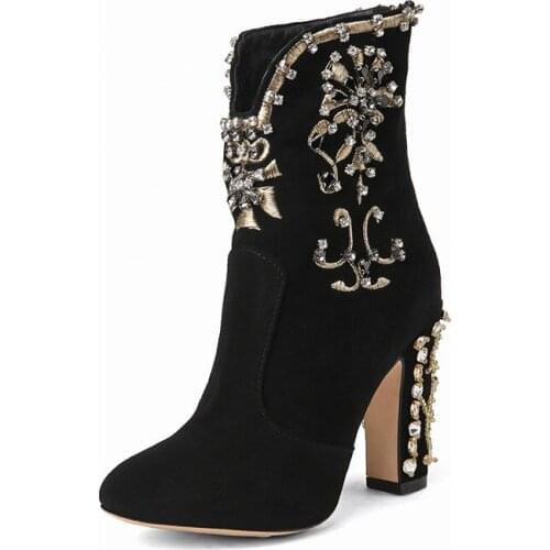 High winds fashion female boots in the winter of 2018 with thick with diamond leather boots in 181210