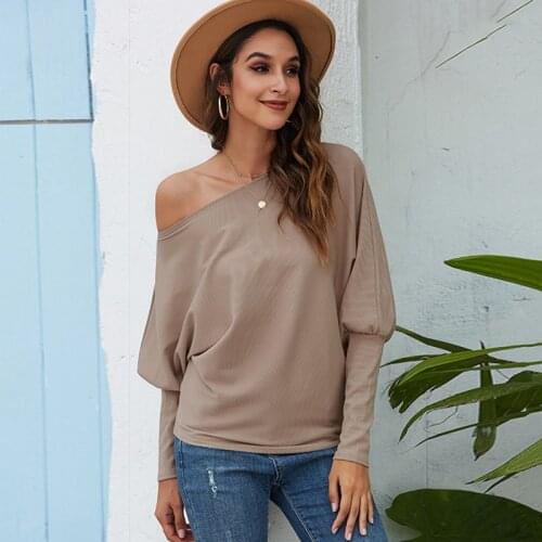 Womens Solid Color Harajuku All-match Top Female Pullover 2021 Fashion Off-the-shoulder Wild Loose Pit Warm Long Sleeve T-shirt