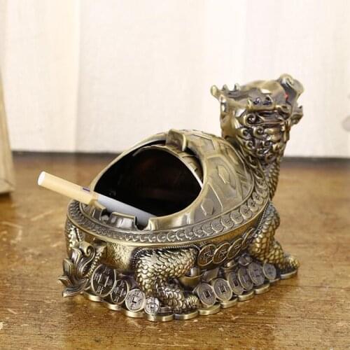 Metal Ash Tray Gift for Friend Accessories Houdehold Office Decorated Ashtray Creative Windproof Smoking Holder Tea Pet