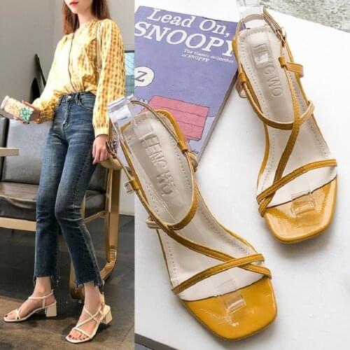Fashion word belt mid-heel high heels summer new Korean version of all-match simple square toe ladies sandals