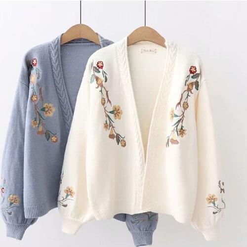 Chic Floral Embroidered Sweater Women 2020 College Style V-neck Casual Lantern Sleeve Loose Cardigan Knitted Sueter Mujer Z379
