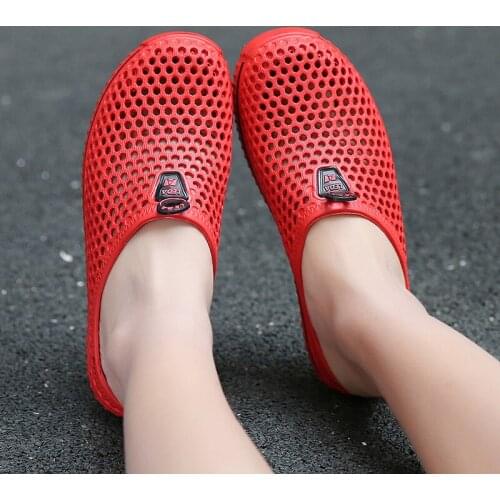 2021 Summer Shoes Sandals Soft Couple Black White Beach Slippers Men Women Swimming Sandal Comforty Flip-flops Sandalias