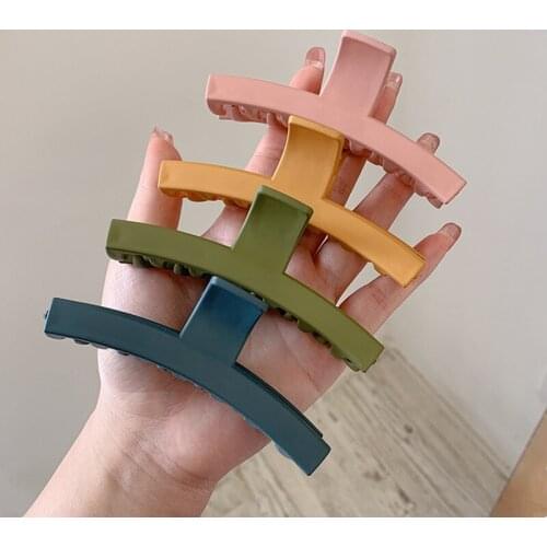 2020 New Korean New Simple Cute Sweet Hair Claw Morandi Solid Color Back of Head Hairpin for Women Fashion Hair Accessories