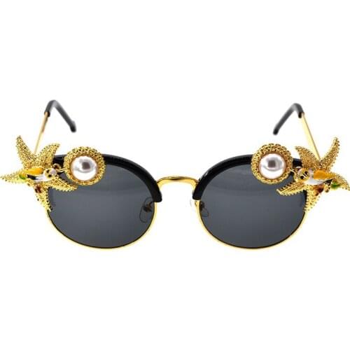 Fashion Vintage Sunglasses Women Charm Elegant Rhinestone Ladies Sun Glasses Female Sunglasses Oculos De Sol