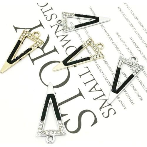 10Pcs Fashion Charms Gift Rhinestone Triangle Alloy Pendant Earring Necklace Jewelry Accessories DIY Electroplating Does Not Fad