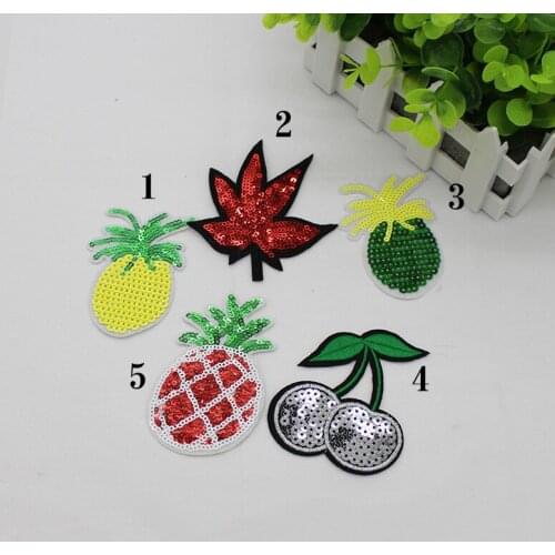 100 Pcs/lot Embroidered Sequined Small Patches Pineapple Fruits Flowers Children Clothing Bags Hats Sewing Accessories