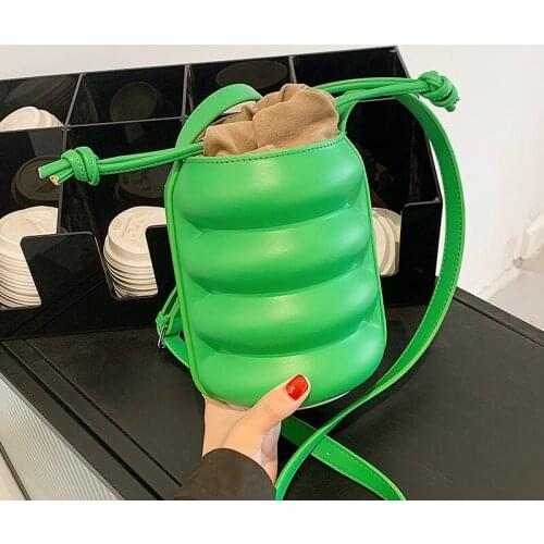 Solid Color Bucket Bag Small Crossbody Bag 2021 New PU Leather Womens Designer Handbag Luxury Brand Shoulder Messenger Bag