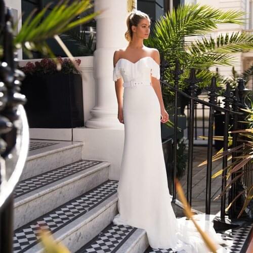 Eightree 2021 White Wedding Dress Elegant Off Shoulder Mermaid Ruffle Bride Dress With Sashes Evening Bridal Prom Gown Plus Size